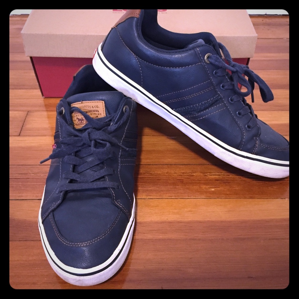 Levi’s Comfort Men’s Sneakers